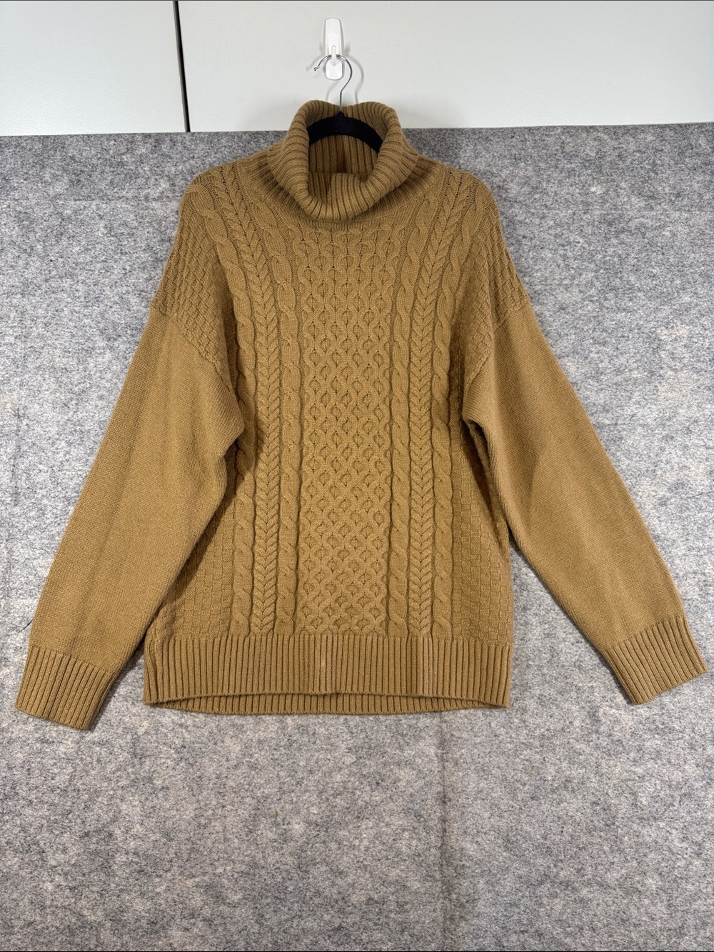 Skull Cashmere Brown 100% Cashmere  Cable Knit Turtleneck Sweater Medium Luxe